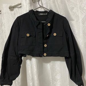 Balloon sleeve cropped shacket